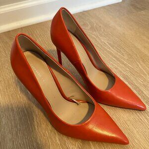 Zara Basic Collection Orange 4' in. Heels